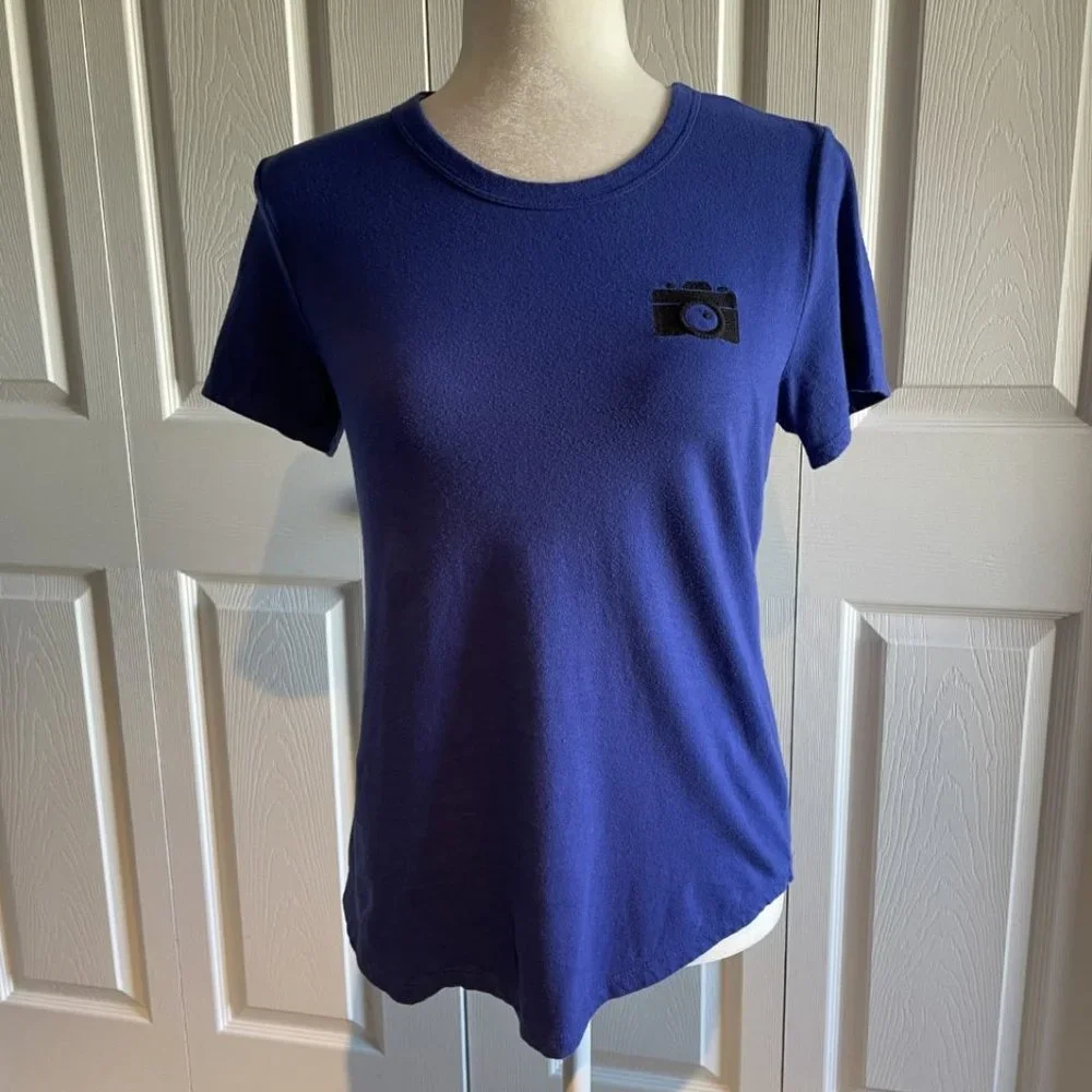 Set of 3 Old Navy Short Sleeve TShirts Top Women's Size XSmall Blue Yellow EUC - Picture 9 of 13